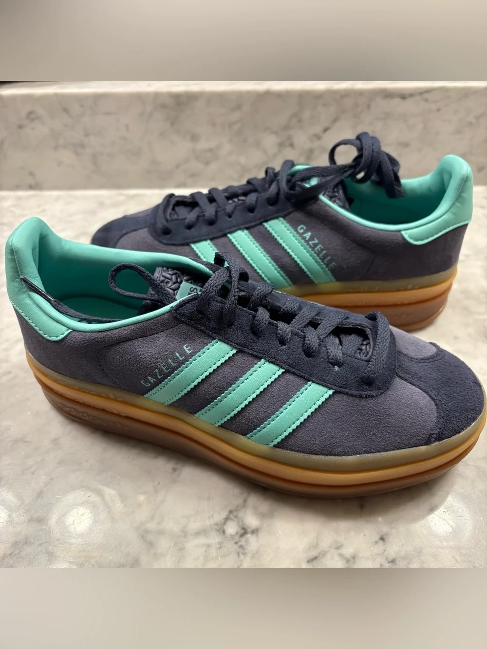 NWOB Adidas Gazelle Bold Women’s Size 7.5 Sneakers Navy Mint Gum Platform Shoe
